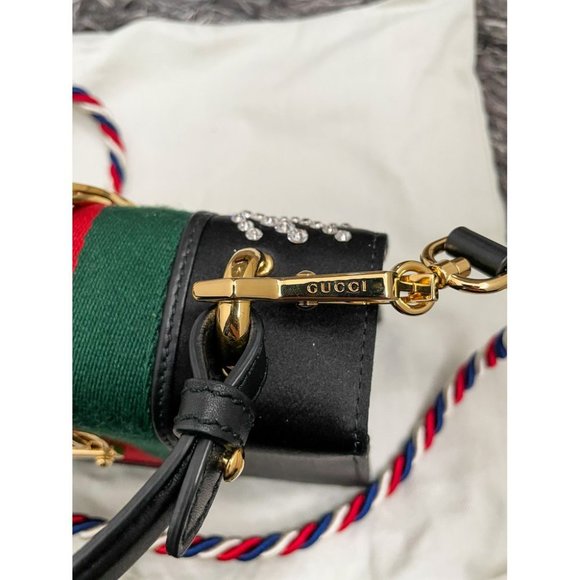 SOLD Authentic Gucci SYLVIE HANDBAG - Picture 2 of 8